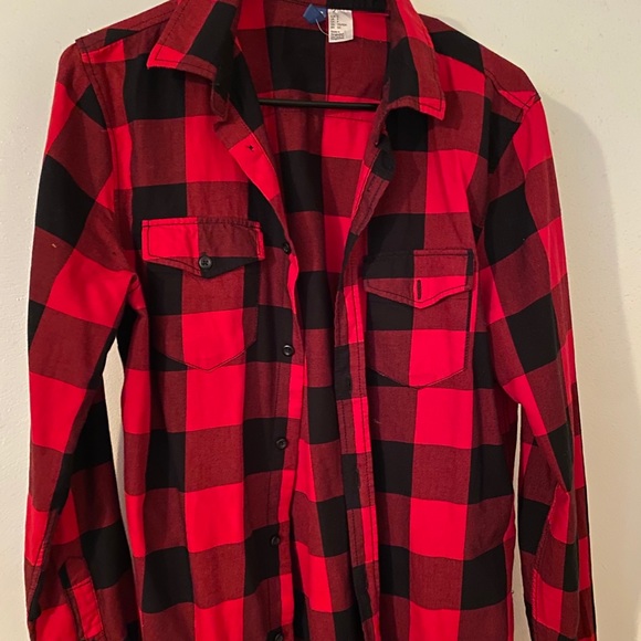 Red and black button down - Picture 2 of 3